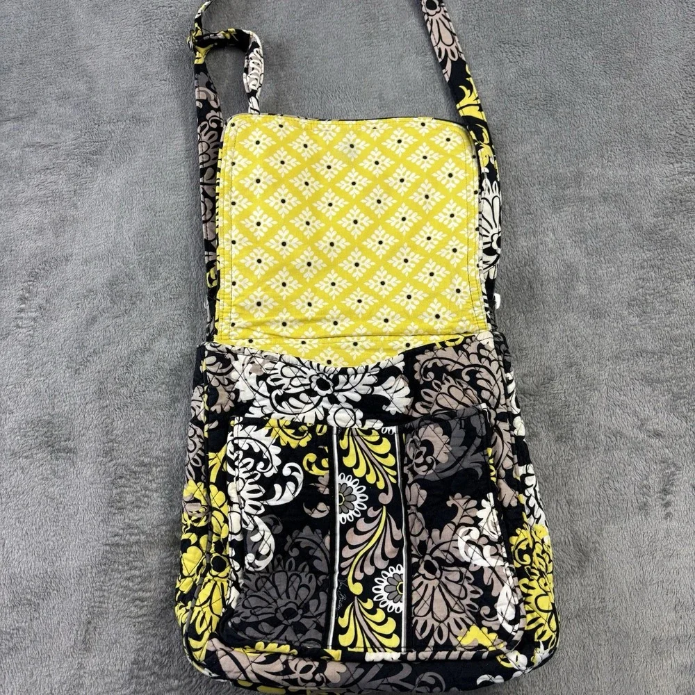 Vera Bradley Crossbody Bag Shoulder Strap Purse Baroque Black Hipster Floral EUC